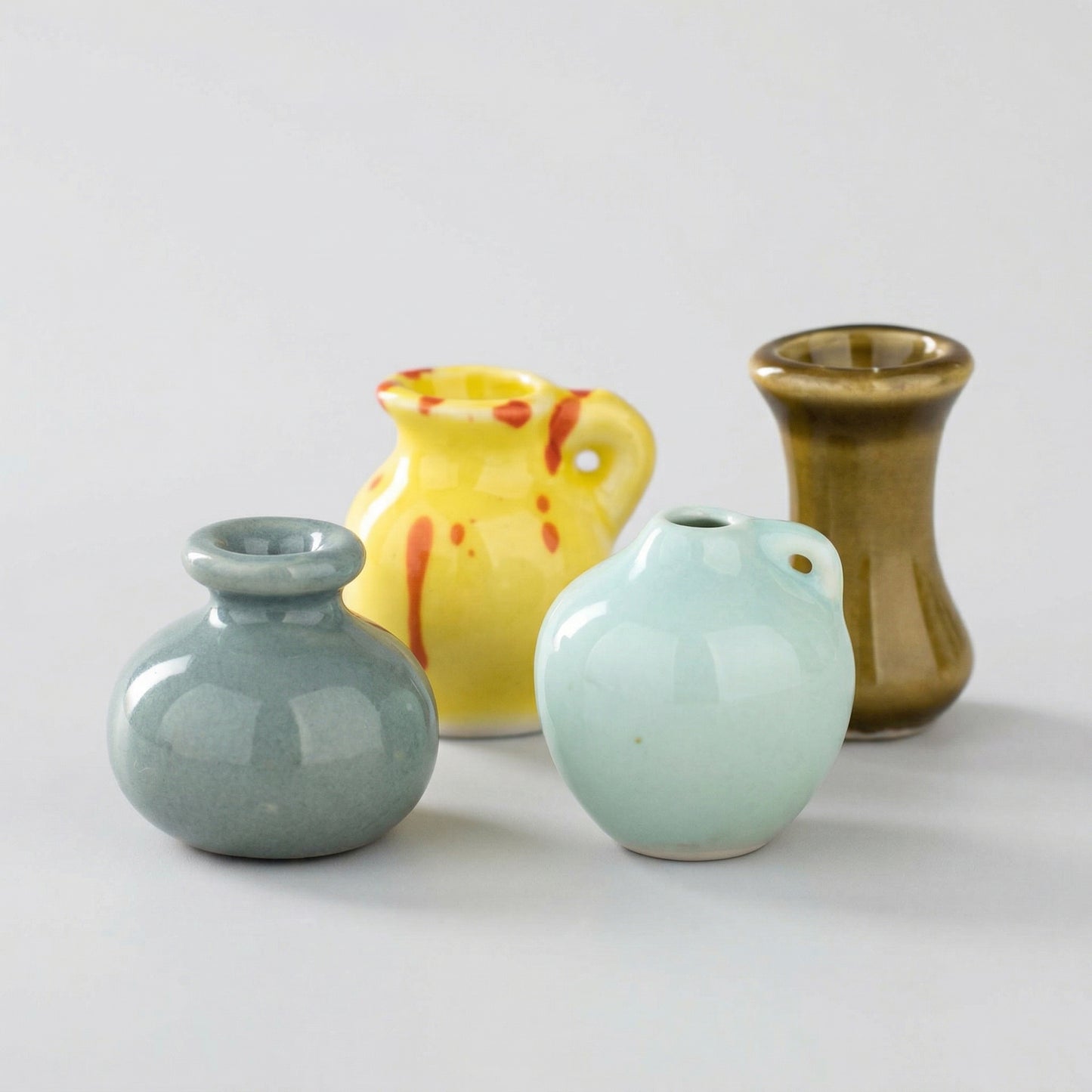 4PCS Handmade Refrigerator Magnets - Cute Mini Ceramic Vase Fridge Magnets with Artificial Flowers PRO